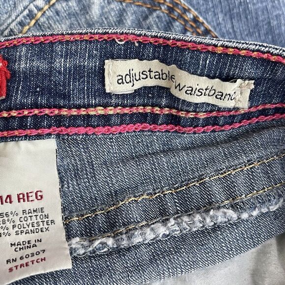 Union Bay Girls SZ 14 Jean Shorts Cuffed Stretch Whiskered Pockets Embroidered - Picture 7 of 9